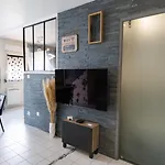 Le Duplex Preize Chez Stephane Et Sabrina Apartment *