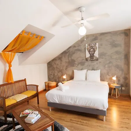 Le Duplex Preize Chez Stephane Et Sabrina Lägenhet Troyes